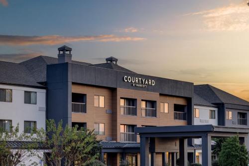 Imagen general del Hotel Courtyard By Marriott Shreveport Airport. Foto 4