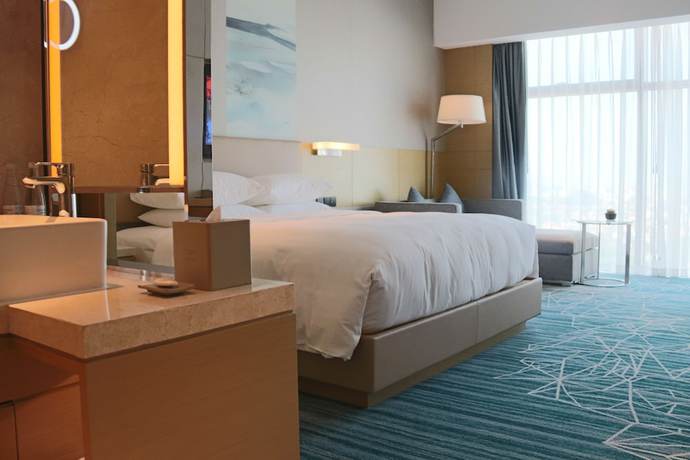 Imagen de la habitación del Hotel Courtyard By Marriott Shunde Longjiang. Foto 7