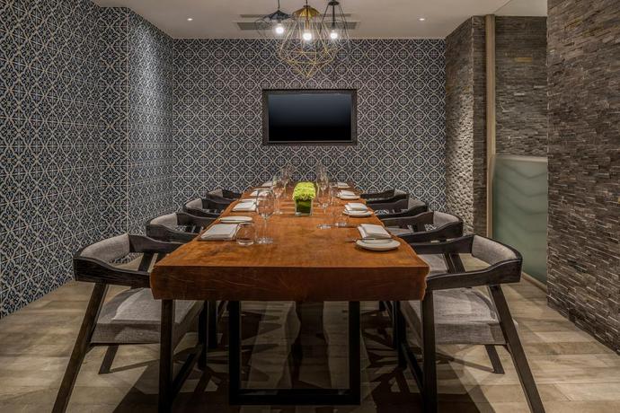 Imagen de los interiores del Hotel Courtyard By Marriott Siem Reap Resort. Foto 10