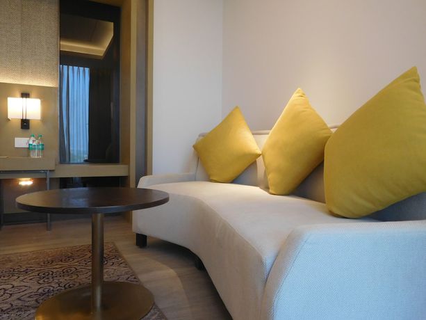 Imagen de la habitación del Hotel Courtyard By Marriott Siliguri. Foto 12
