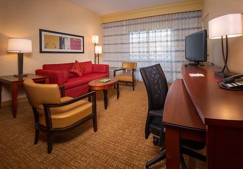 Imagen de la habitación del Hotel Courtyard By Marriott Silver Spring North/white Oa. Foto 10