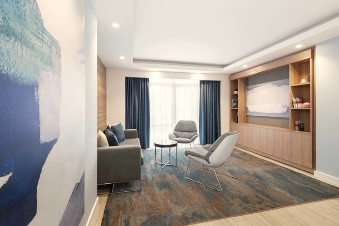 Imagen de la habitación del Hotel Courtyard By Marriott Sochi Krasnaya Polyana. Foto 6