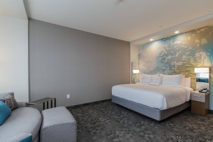 Imagen de la habitación del Hotel Courtyard By Marriott South Bend Downtown. Foto 3