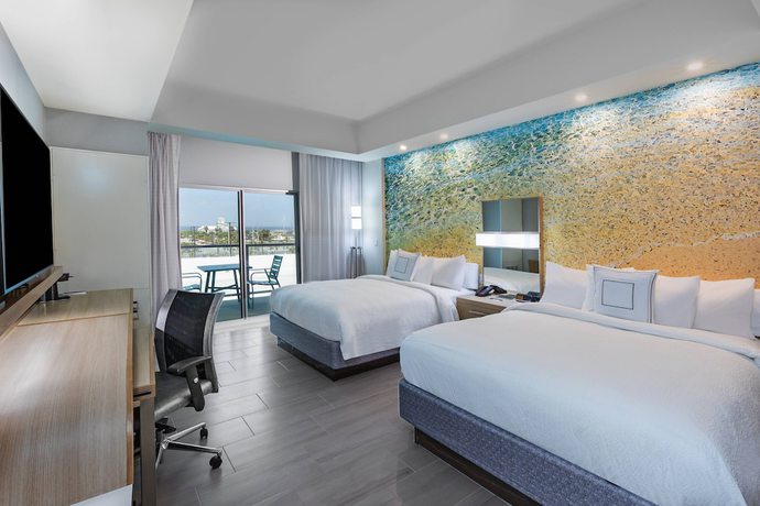 Imagen de la habitación del Hotel Courtyard By Marriott South Padre Island. Foto 3