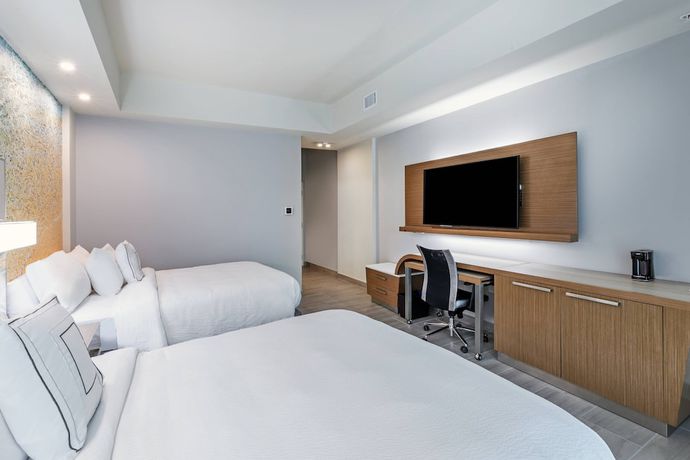 Imagen de la habitación del Hotel Courtyard By Marriott South Padre Island. Foto 7