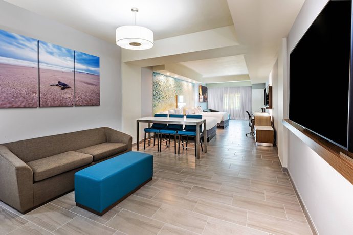 Imagen de la habitación del Hotel Courtyard By Marriott South Padre Island. Foto 10