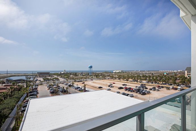 Imagen de la habitación del Hotel Courtyard By Marriott South Padre Island. Foto 12