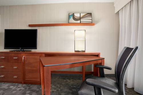 Imagen de la habitación del Hotel Courtyard By Marriott Springfield, SPRINGFIELD. Foto 3
