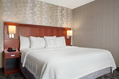 Imagen de la habitación del Hotel Courtyard By Marriott Springfield, SPRINGFIELD. Foto 6