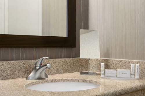 Imagen de la habitación del Hotel Courtyard By Marriott Springfield, SPRINGFIELD. Foto 10