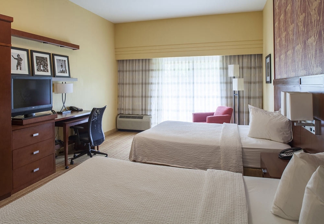 Imagen de los interiores del Hotel Courtyard By Marriott St Augustine I-95. Foto 9