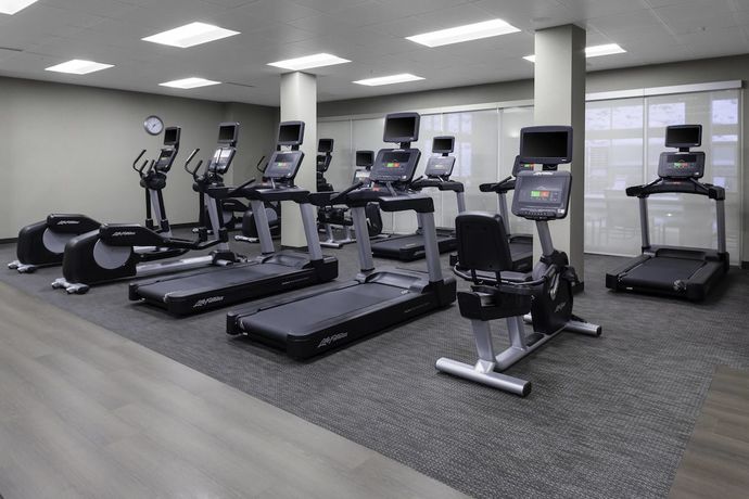 Imagen de los interiores del Hotel Courtyard By Marriott St. Louis West County. Foto 15