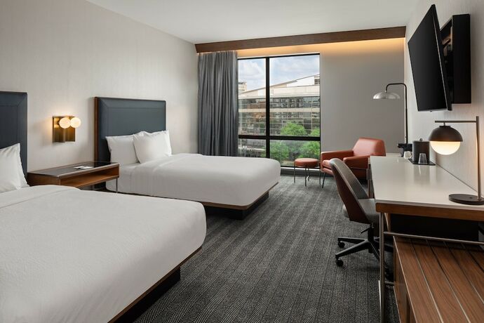 Imagen de la habitación del Hotel Courtyard By Marriott St. Paul Downtown. Foto 17