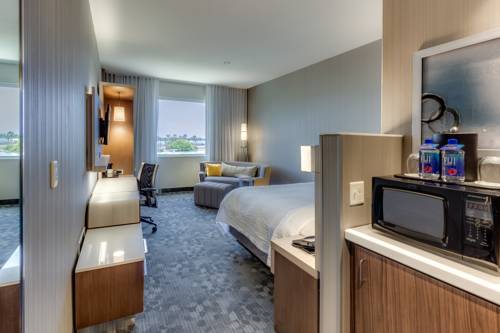 Imagen de la habitación del Hotel Courtyard By Marriott St. Petersburg Clearwater/ma. Foto 16