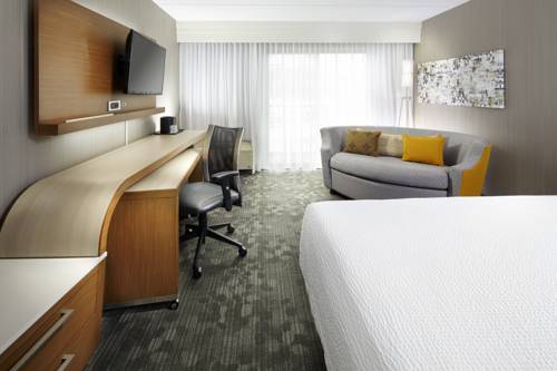 Imagen de la habitación del Hotel Courtyard By Marriott State College. Foto 6