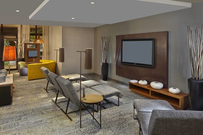 Imagen de los interiores del Hotel Courtyard By Marriott Stuart. Foto 17