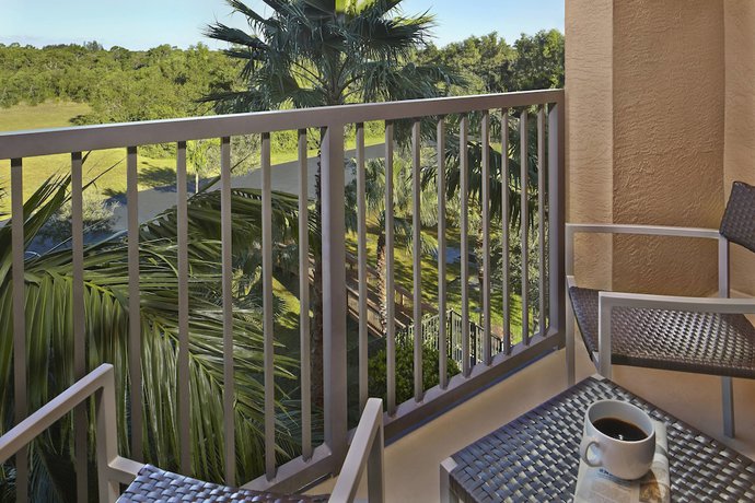 Imagen de la habitación del Hotel Courtyard By Marriott Stuart. Foto 9