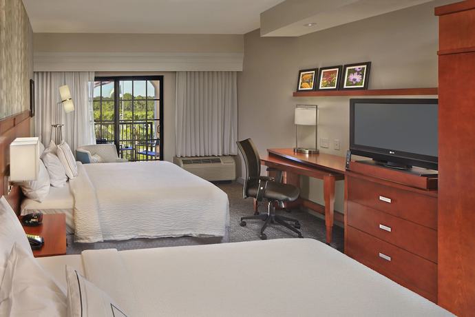 Imagen de la habitación del Hotel Courtyard By Marriott Stuart. Foto 12