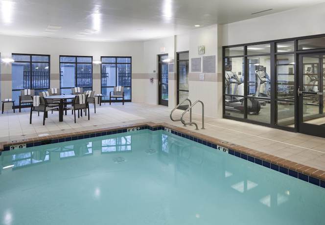 Imagen de los interiores del Hotel Courtyard By Marriott Suffolk Chesapeake. Foto 12