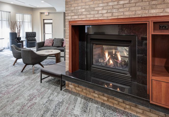 Imagen de los interiores del Hotel Courtyard By Marriott Suffolk Chesapeake. Foto 18