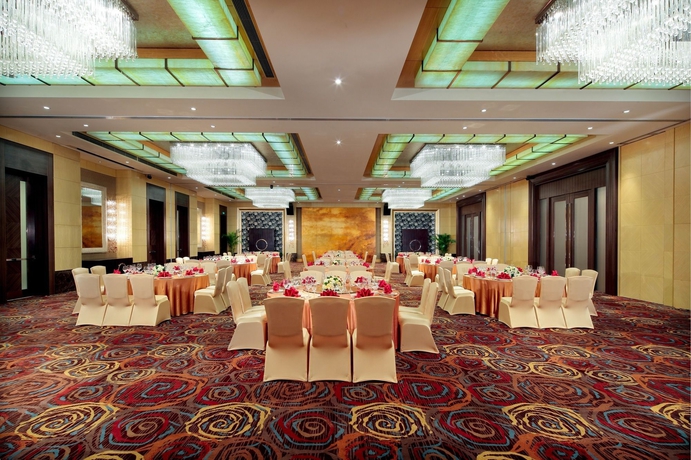 Imagen del bar/restaurante del Hotel Courtyard By Marriott Suzhou. Foto 3