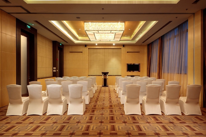 Imagen del bar/restaurante del Hotel Courtyard By Marriott Suzhou. Foto 6