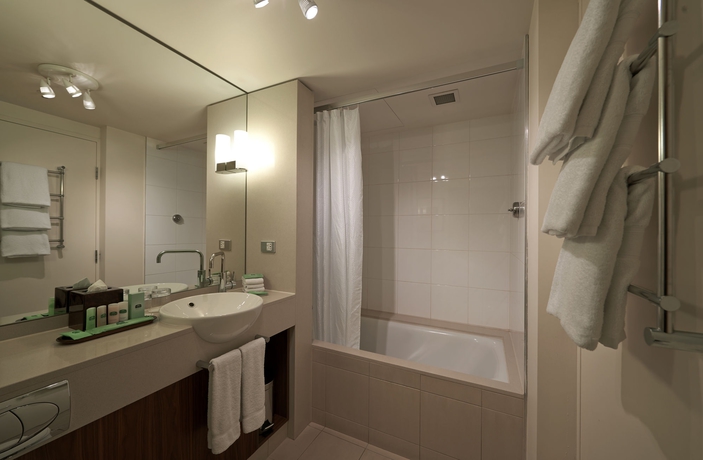 Imagen de la habitación del Hotel Courtyard By Marriott Sydney-north Ryde. Foto 8