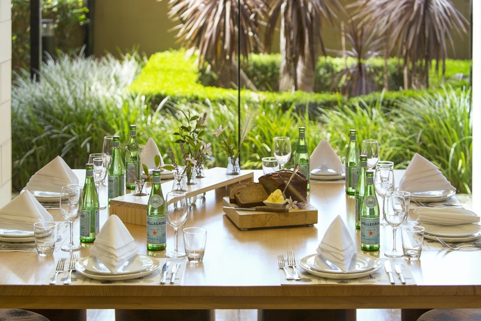 Imagen del bar/restaurante del Hotel Courtyard By Marriott Sydney-north Ryde. Foto 7