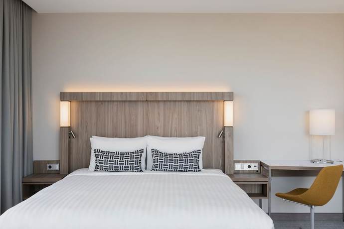 Imagen de la habitación del Hotel Courtyard By Marriott Szczecin City. Foto 5