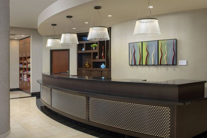 Imagen de los interiores del Hotel Courtyard By Marriott Tacoma Downtown. Foto 15