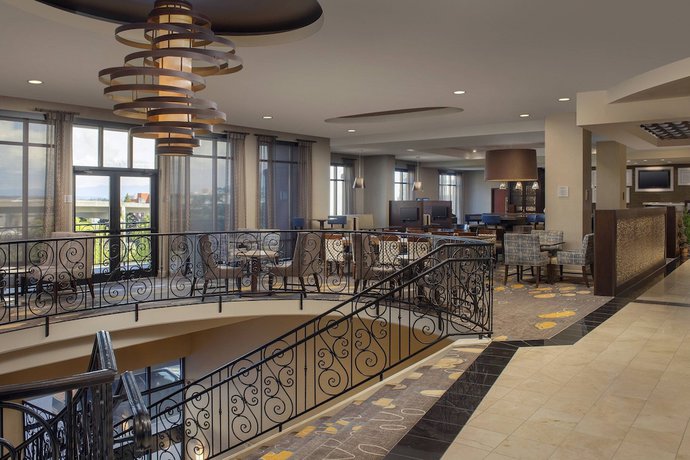 Imagen de los interiores del Hotel Courtyard By Marriott Tacoma Downtown. Foto 17