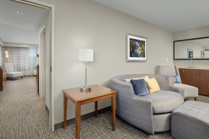 Imagen de la habitación del Hotel Courtyard By Marriott Tacoma Downtown. Foto 9