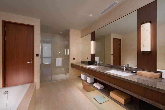 Imagen de la habitación del Hotel Courtyard By Marriott Taipei. Foto 17