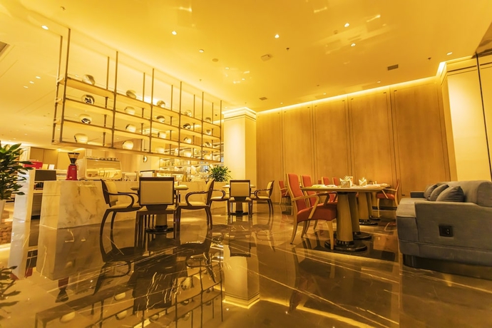 Imagen de los interiores del Hotel Courtyard By Marriott Taiyuan. Foto 19