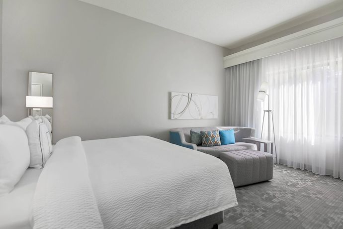 Imagen de la habitación del Hotel Courtyard By Marriott Tampa Brandon. Foto 14