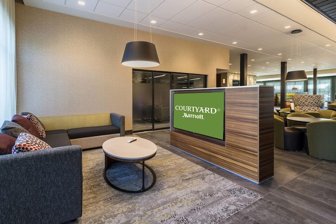Imagen de los interiores del Hotel Courtyard By Marriott Tampa Northwest/veterans Exp. Foto 16