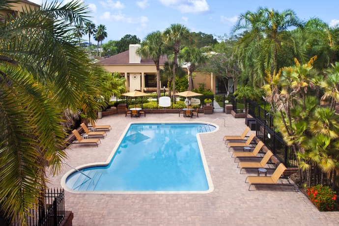 Imagen de la piscina del Hotel Courtyard By Marriott Tampa Westshore/airport. Foto 8