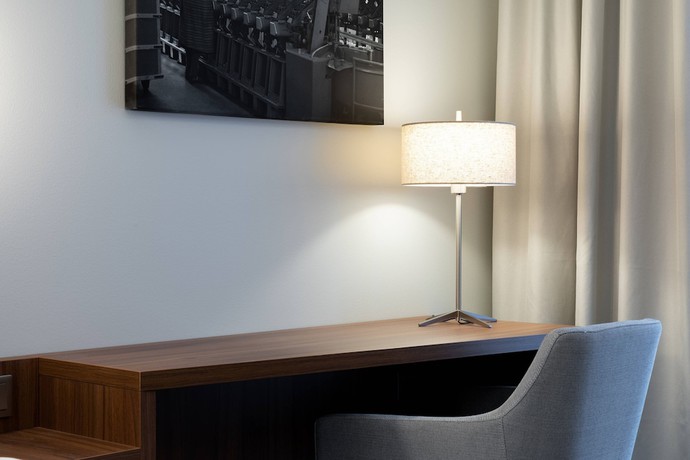 Imagen de la habitación del Hotel Courtyard By Marriott Tampere City. Foto 7