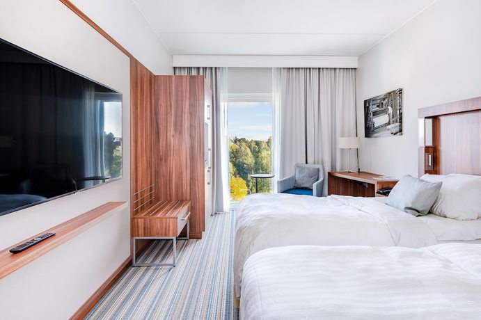 Imagen de la habitación del Hotel Courtyard By Marriott Tampere City. Foto 8