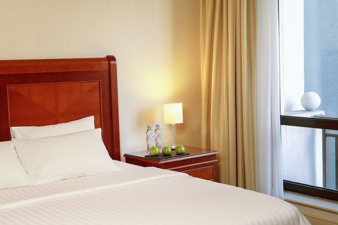 Imagen de la habitación del Hotel Courtyard By Marriott Tbilisi. Foto 4