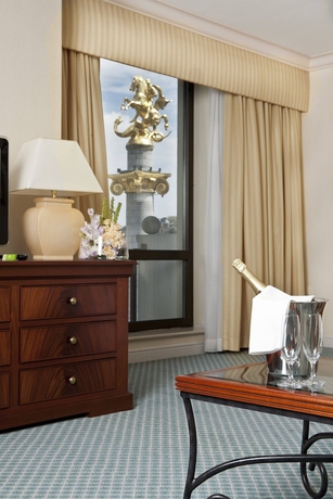 Imagen de la habitación del Hotel Courtyard By Marriott Tbilisi. Foto 12
