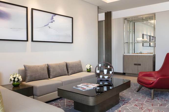 Imagen de la habitación del Hotel Courtyard By Marriott Tianjin Hongqiao. Foto 4