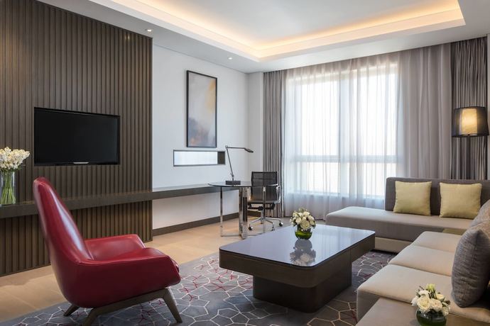 Imagen de la habitación del Hotel Courtyard By Marriott Tianjin Hongqiao. Foto 8