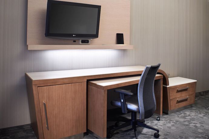 Imagen de la habitación del Hotel Courtyard By Marriott Toledo Maumee/arrowhead. Foto 4
