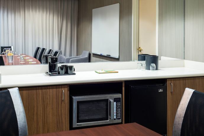 Imagen de la habitación del Hotel Courtyard By Marriott Toledo Maumee/arrowhead. Foto 12