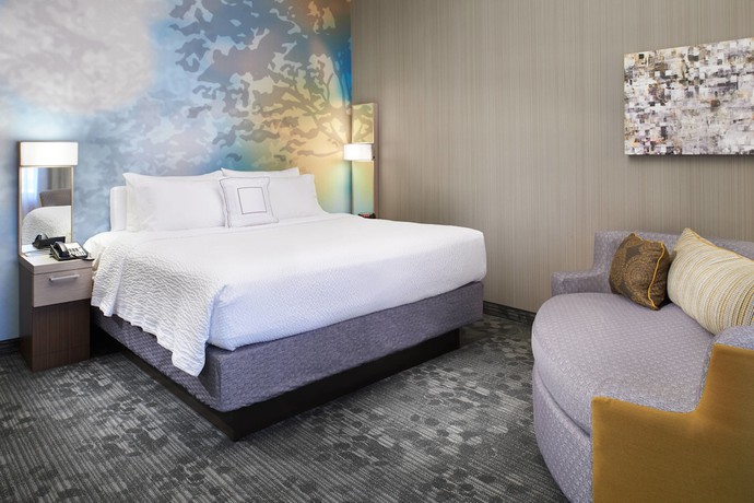 Imagen de la habitación del Hotel Courtyard By Marriott Toledo Maumee/arrowhead. Foto 14