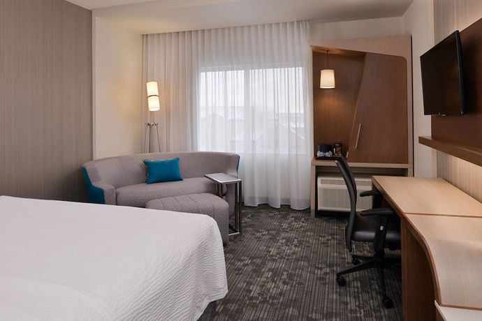Imagen de la habitación del Hotel Courtyard By Marriott Toledo North. Foto 10