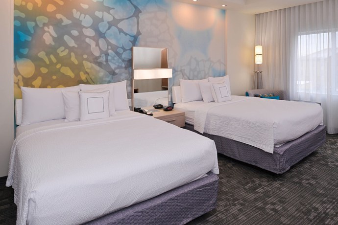 Imagen de la habitación del Hotel Courtyard By Marriott Toledo North. Foto 12