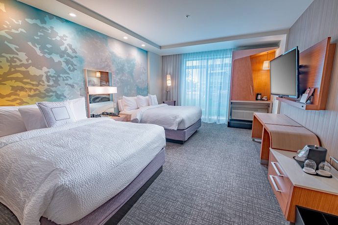 Imagen de la habitación del Hotel Courtyard By Marriott Toledo West. Foto 3