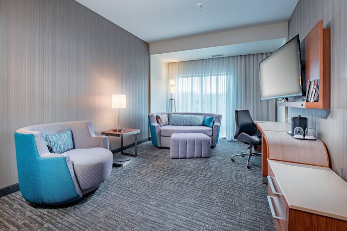 Imagen de la habitación del Hotel Courtyard By Marriott Toledo West. Foto 9